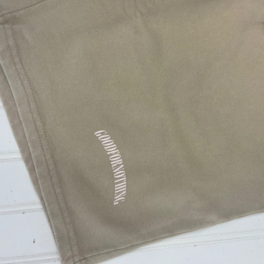 NWT Good For Nothing acid wash jersey shorts in beige with logo print Small
